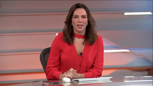 Ana Paula Araujo - Sexy and Hot in Red - Bom Dia Brasil (30.04.21)